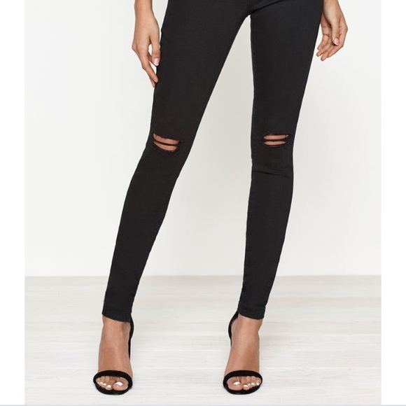 Bullhead ripped knee skinny jeans - Picture 2 of 5